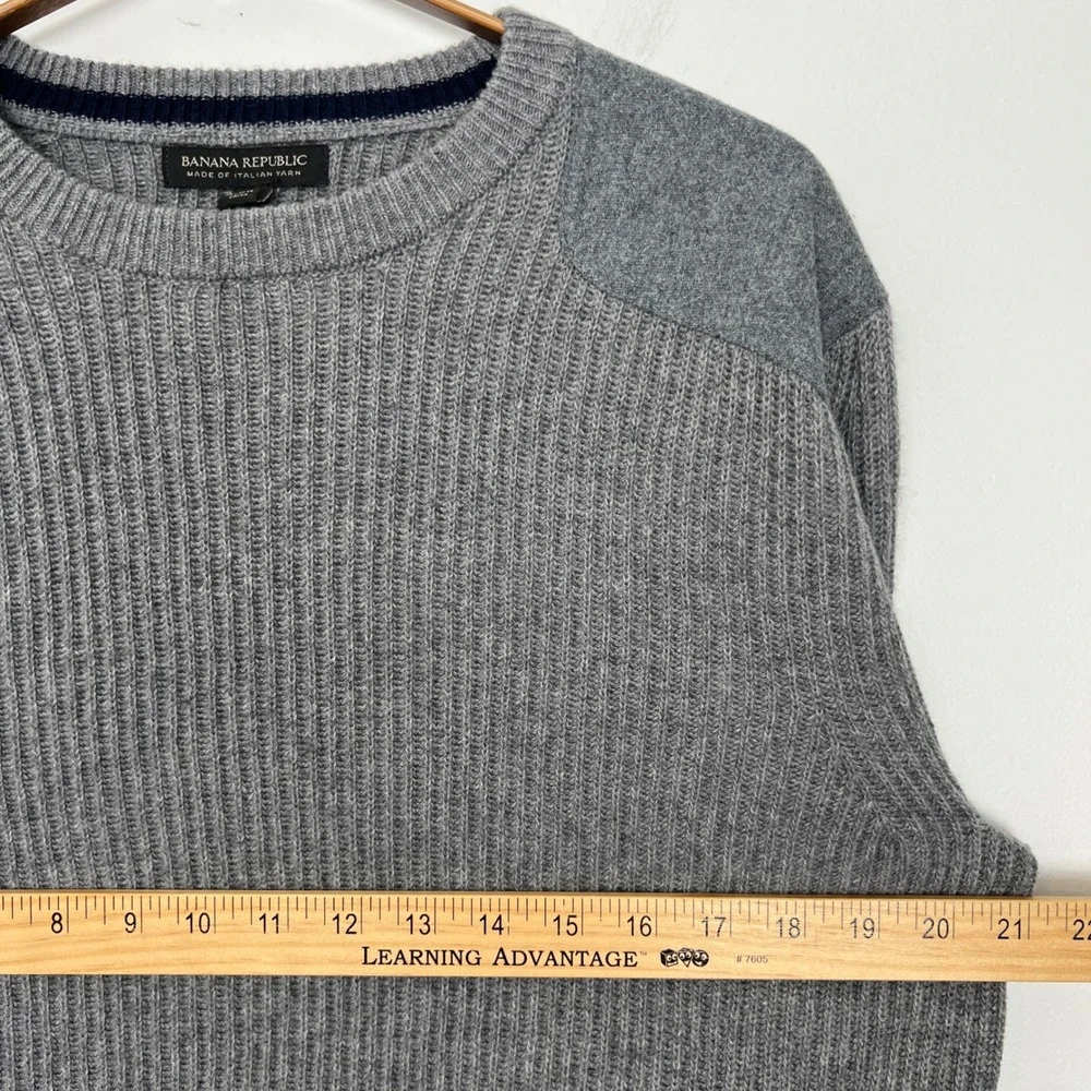 Banana Republic Mens Grey Wool Blend Ribbed Military Crewneck‎ Sweater Medium
